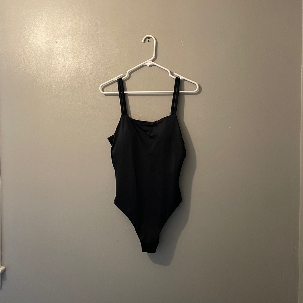 Andie Swim Black One Piece Rockaway size M